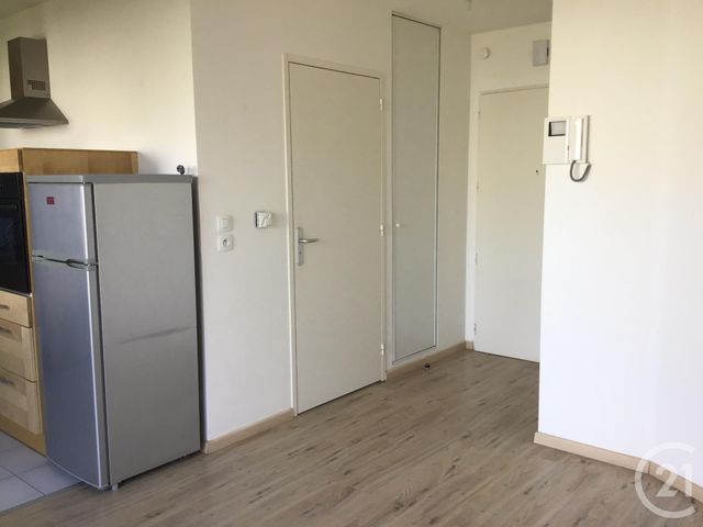 Studio à vendre - 1 pièce - 25.35 m2 - COURSEULLES SUR MER - 14 - BASSE-NORMANDIE - Century 21 Ronco Immobilier Studio à vendre - 1 pièce - 25.35 m2 - COURSEULLES SUR MER - 14 - BASSE-NORMANDIE - Century 21 Ronco Immobilier