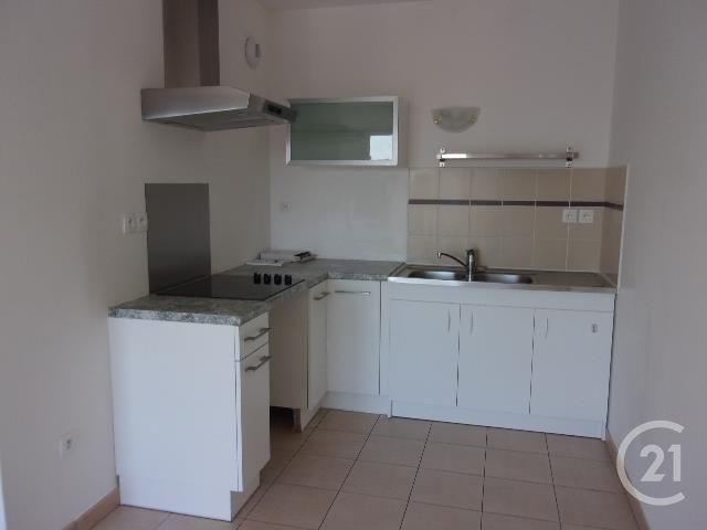 Appartement F2 à vendre - 2 pièces - 42.6 m2 - COURSEULLES SUR MER - 14 - BASSE-NORMANDIE - Century 21 Ronco Immobilier Appartement F2 à vendre - 2 pièces - 42.6 m2 - COURSEULLES SUR MER - 14 - BASSE-NORMANDIE - Century 21 Ronco Immobilier
