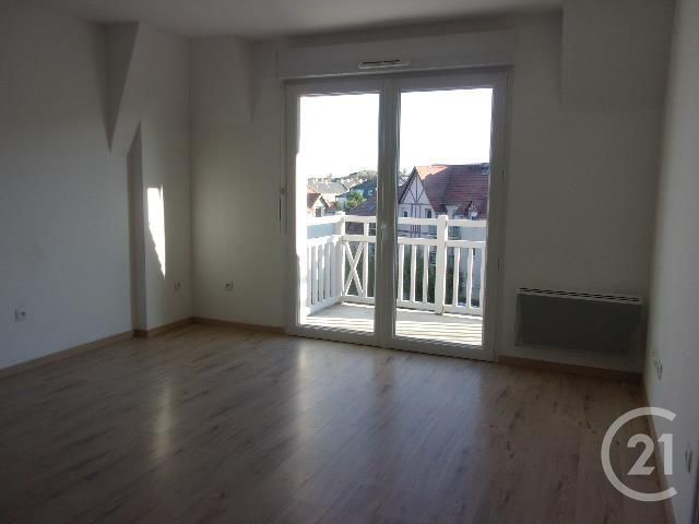 Appartement F2 à vendre - 2 pièces - 42.6 m2 - COURSEULLES SUR MER - 14 - BASSE-NORMANDIE - Century 21 Ronco Immobilier Appartement F2 à vendre - 2 pièces - 42.6 m2 - COURSEULLES SUR MER - 14 - BASSE-NORMANDIE - Century 21 Ronco Immobilier