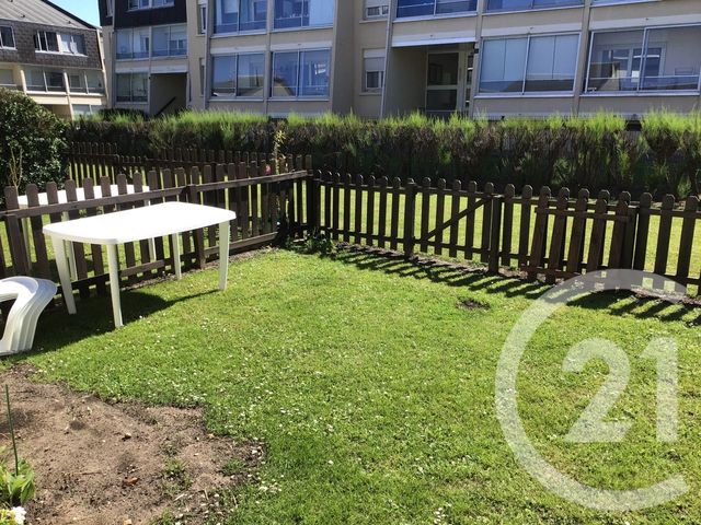 Afficher la photo en grand Appartement F2 à vendre - 2 pièces - 34.29 m2 - COURSEULLES SUR MER - 14 - BASSE-NORMANDIE - Century 21 Ronco Immobilier