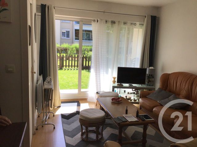 Afficher la photo en grand Appartement F2 à vendre - 2 pièces - 34.29 m2 - COURSEULLES SUR MER - 14 - BASSE-NORMANDIE - Century 21 Ronco Immobilier