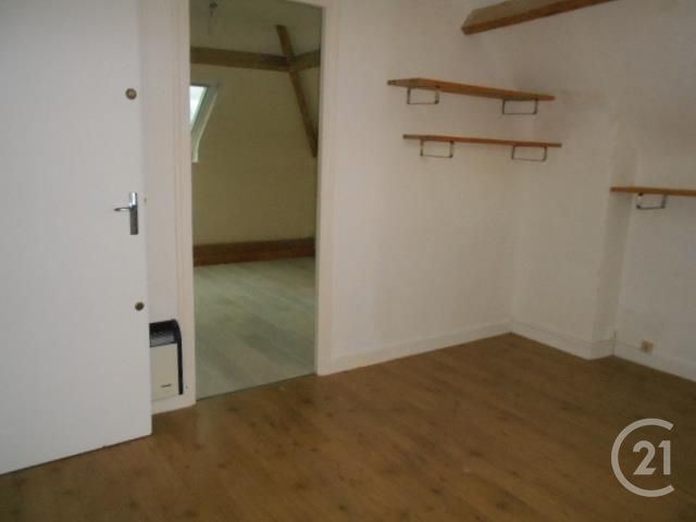 Appartement F2 à louer - 2 pièces - 19.85 m2 - COURSEULLES SUR MER - 14 - BASSE-NORMANDIE - Century 21 Ronco Immobilier Appartement F2 à louer - 2 pièces - 19.85 m2 - COURSEULLES SUR MER - 14 - BASSE-NORMANDIE - Century 21 Ronco Immobilier