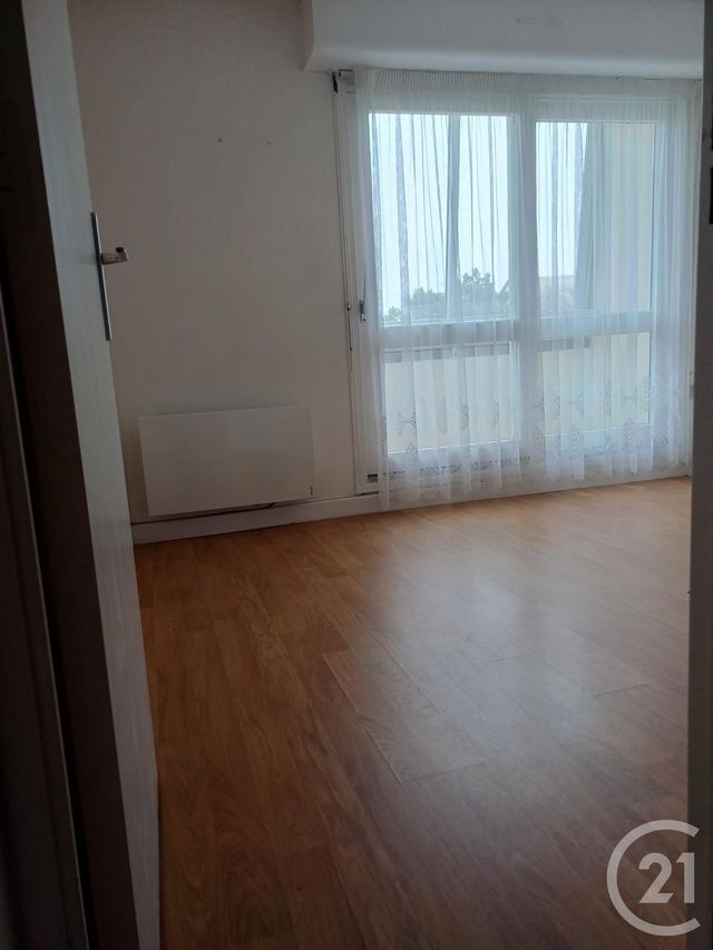 Appartement Studio à louer COURSEULLES SUR MER