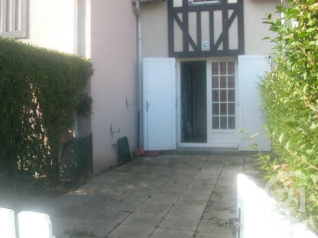 Appartement F2 à louer COURSEULLES SUR MER