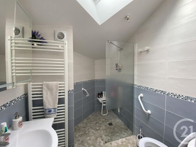 maison à vendre - 6 pièces - 105.0 m2 - COURSEULLES SUR MER - 14 - BASSE-NORMANDIE - Century 21 Ronco Immobilier