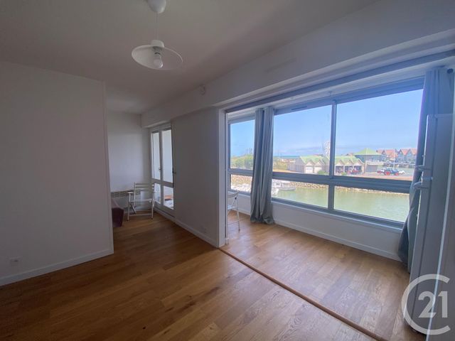 Appartement à vendre - 2 pièces - 32.17 m2 - COURSEULLES SUR MER - 14 - BASSE-NORMANDIE - Century 21 Ronco Immobilier