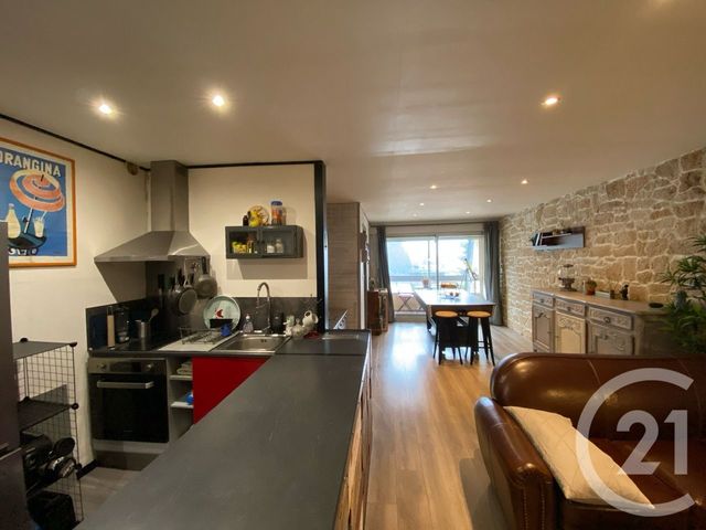 Appartement T2 à vendre - 2 pièces - 45.29 m2 - BERNIERES SUR MER - 14 - BASSE-NORMANDIE - Century 21 Ronco Immobilier