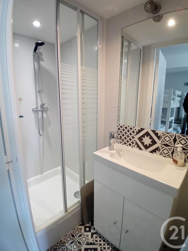 Appartement F1 à vendre - 1 pièce - 21.2 m2 - BERNIERES SUR MER - 14 - BASSE-NORMANDIE - Century 21 Ronco Immobilier