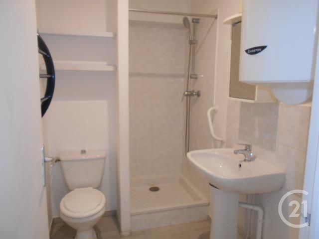 Appartement F2 à louer - 2 pièces - 28.2 m2 - COURSEULLES SUR MER - 14 - BASSE-NORMANDIE - Century 21 Ronco Immobilier