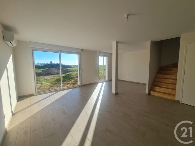 maison à louer - 5 pièces - 96.0 m2 - BLAINVILLE SUR ORNE - 14 - BASSE-NORMANDIE - Century 21 Ronco Immobilier