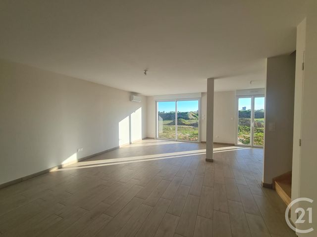maison à louer - 5 pièces - 96.0 m2 - BLAINVILLE SUR ORNE - 14 - BASSE-NORMANDIE - Century 21 Ronco Immobilier