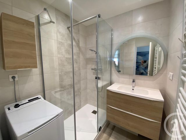 Appartement T2 à vendre - 2 pièces - 45.0 m2 - COURSEULLES SUR MER - 14 - BASSE-NORMANDIE - Century 21 Ronco Immobilier