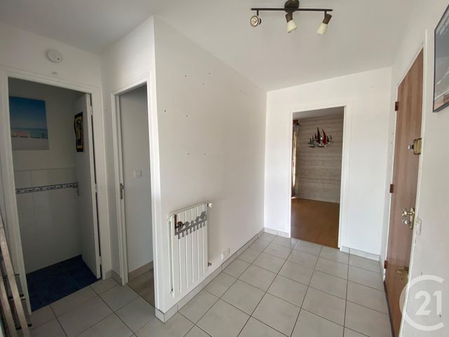 Appartement T2 à vendre - 2 pièces - 45.0 m2 - COURSEULLES SUR MER - 14 - BASSE-NORMANDIE - Century 21 Ronco Immobilier