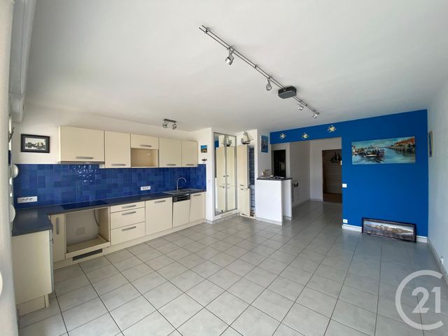 Appartement T2 à vendre - 2 pièces - 45.0 m2 - COURSEULLES SUR MER - 14 - BASSE-NORMANDIE - Century 21 Ronco Immobilier