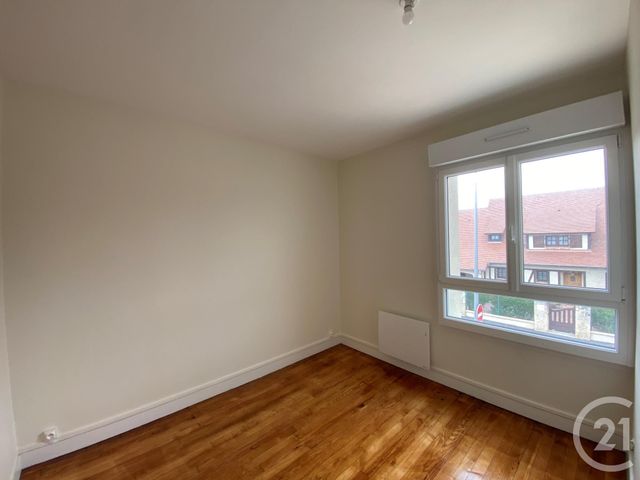 Appartement T5 à vendre - 5 pièces - 85.0 m2 - COURSEULLES SUR MER - 14 - BASSE-NORMANDIE - Century 21 Ronco Immobilier