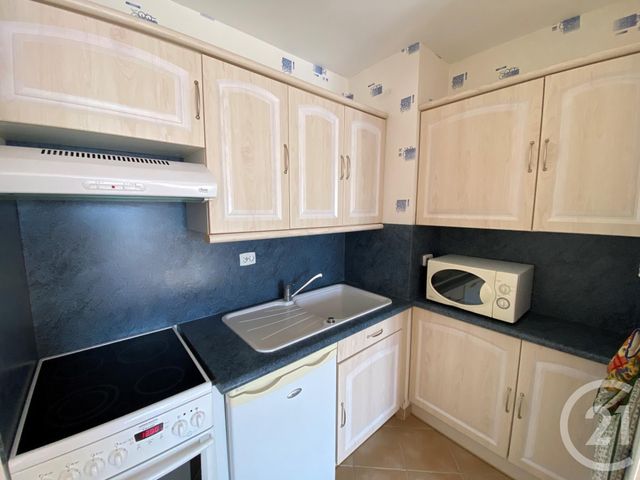 Appartement F4 à vendre - 4 pièces - 43.37 m2 - COURSEULLES SUR MER - 14 - BASSE-NORMANDIE - Century 21 Ronco Immobilier